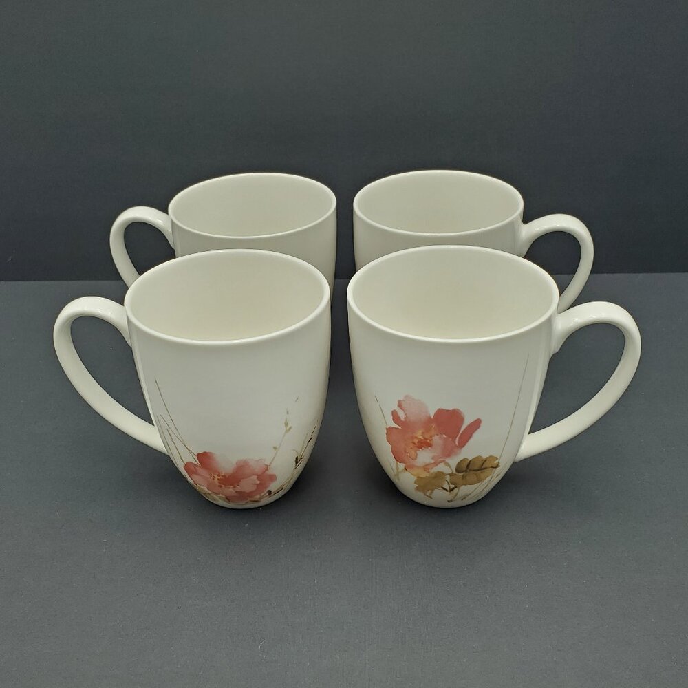 Oneida Amore Mugs Oneida Pink Flowers Wild Roses White Porcelain Mugs